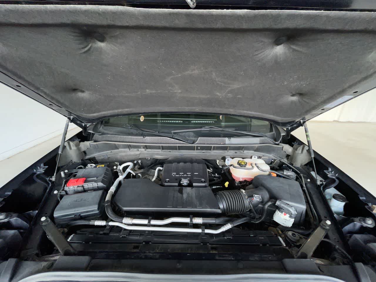 Used 2022 Chevrolet Silverado 1500 LT AWD/4WD image 25