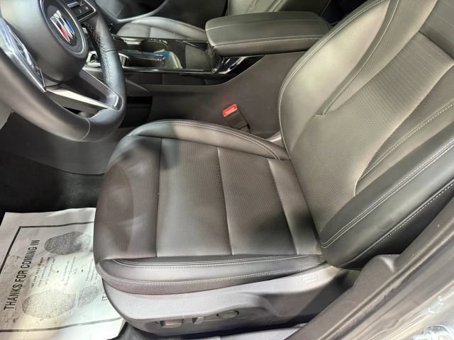 Used 2025 Buick Envision Preferred image 22