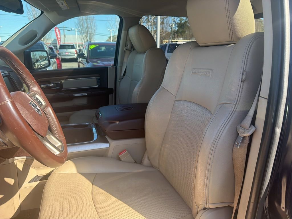 Used 2017 RAM 1500 Laramie w/ Convenience Group image 14