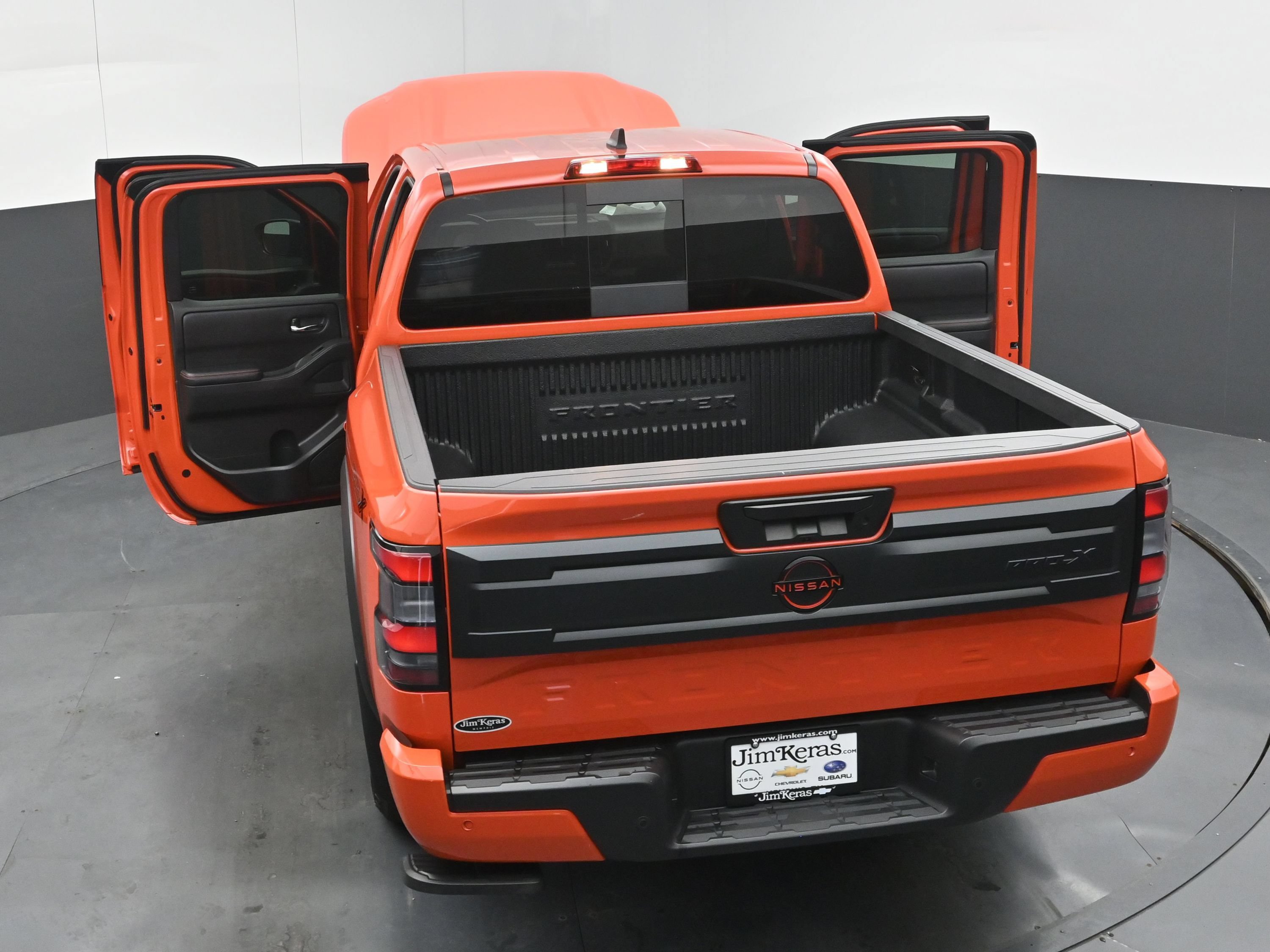 Used 2025 Nissan Frontier Pro-X RWD image 43