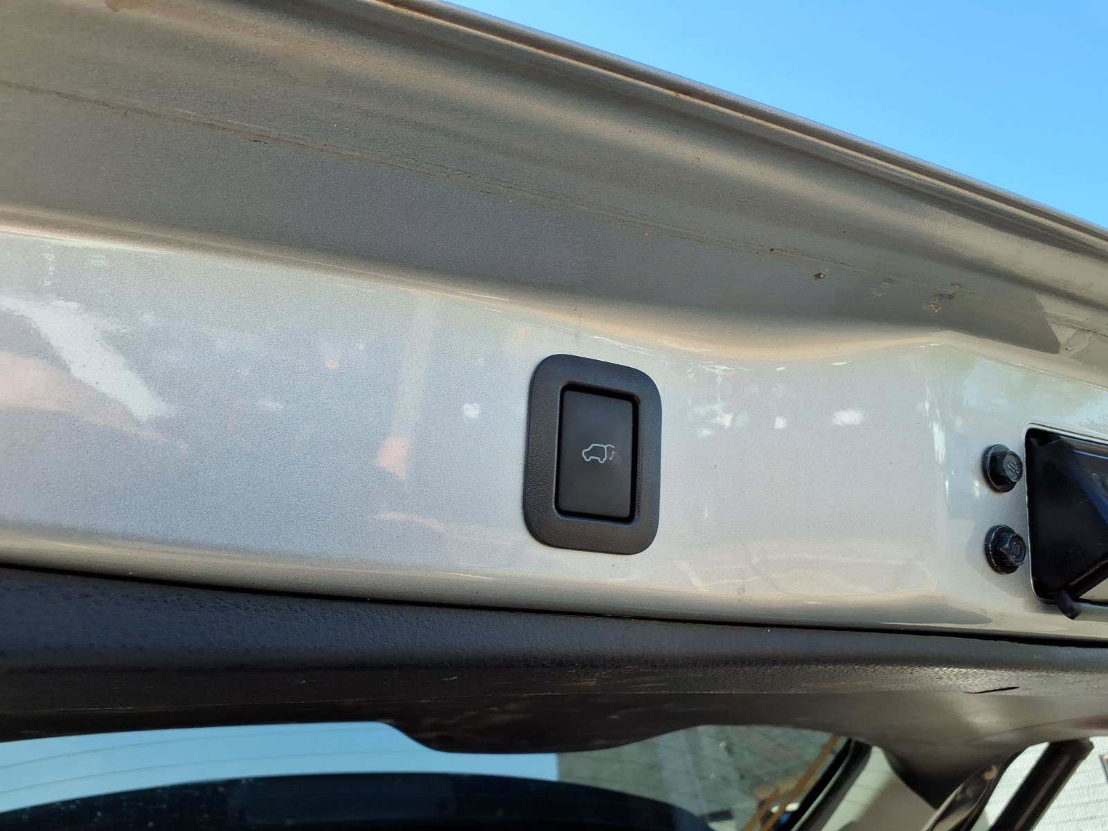 Certified 2019 Toyota Highlander XLE AWD/4WD image 14