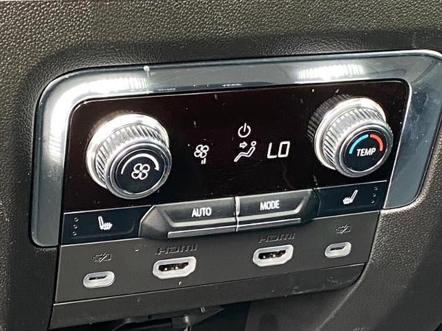 Used 2024 GMC Yukon Denali w/ Denali Reserve Package AWD/4WD image 26