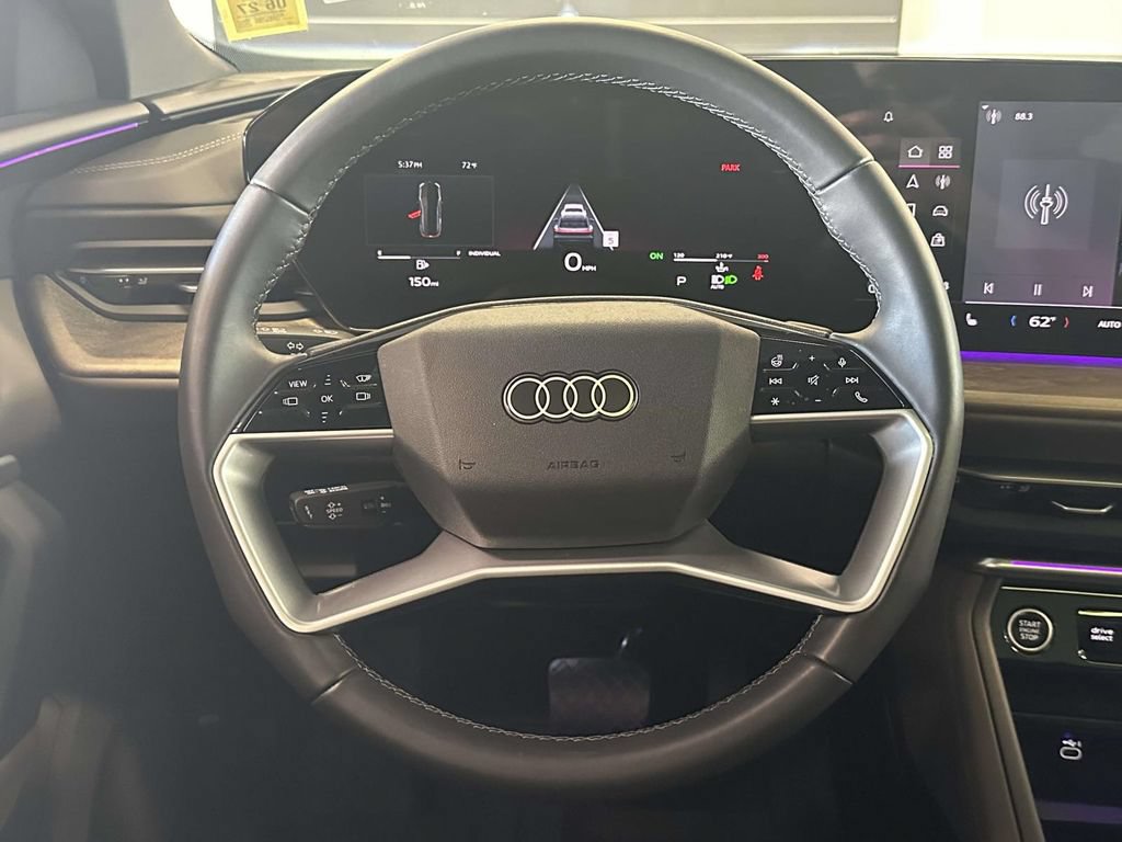 Used 2025 Audi Q5 Premium Plus w/ Premium Plus AWD/4WD image 18