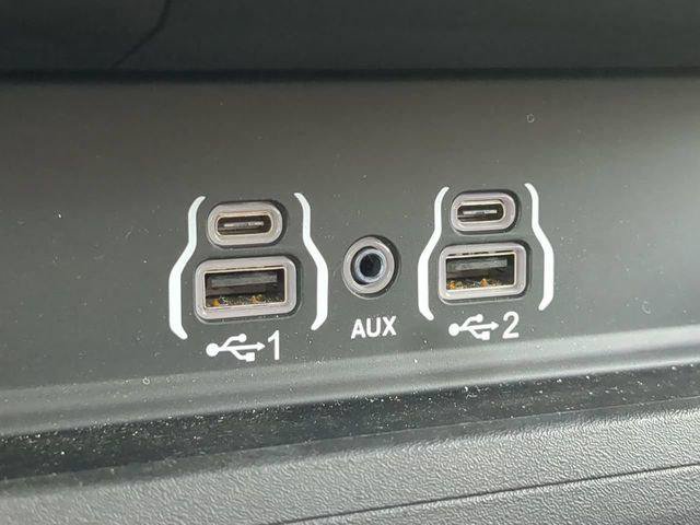 Certified 2026 RAM 3500 Big Horn AWD/4WD image 25