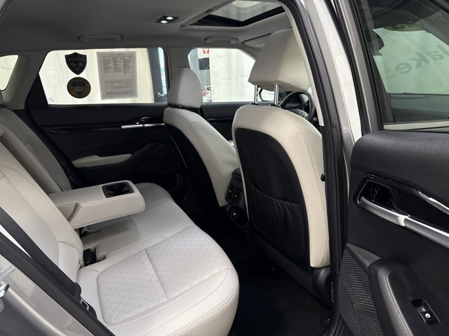 Used 2023 Kia Seltos EX image 30