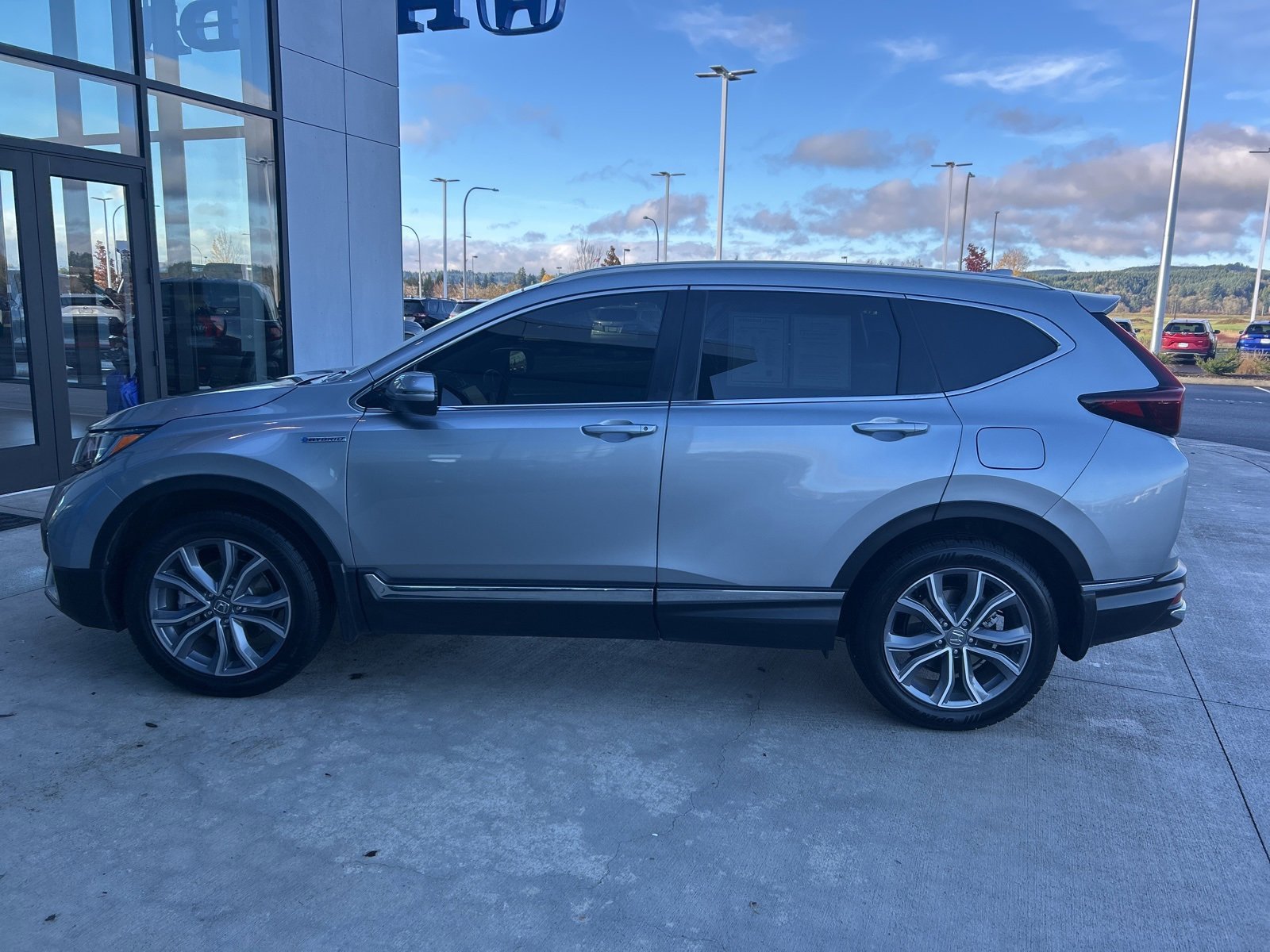 Used 2021 Honda CR-V Touring image 8