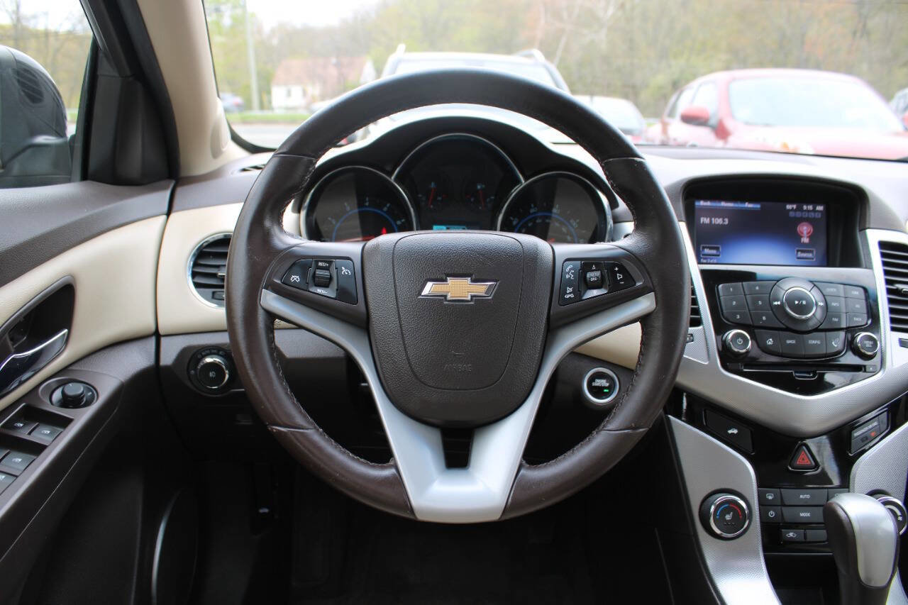 Used 2015 Chevrolet Cruze LTZ w/ Sun, Sound and Sport Package FWD image 35