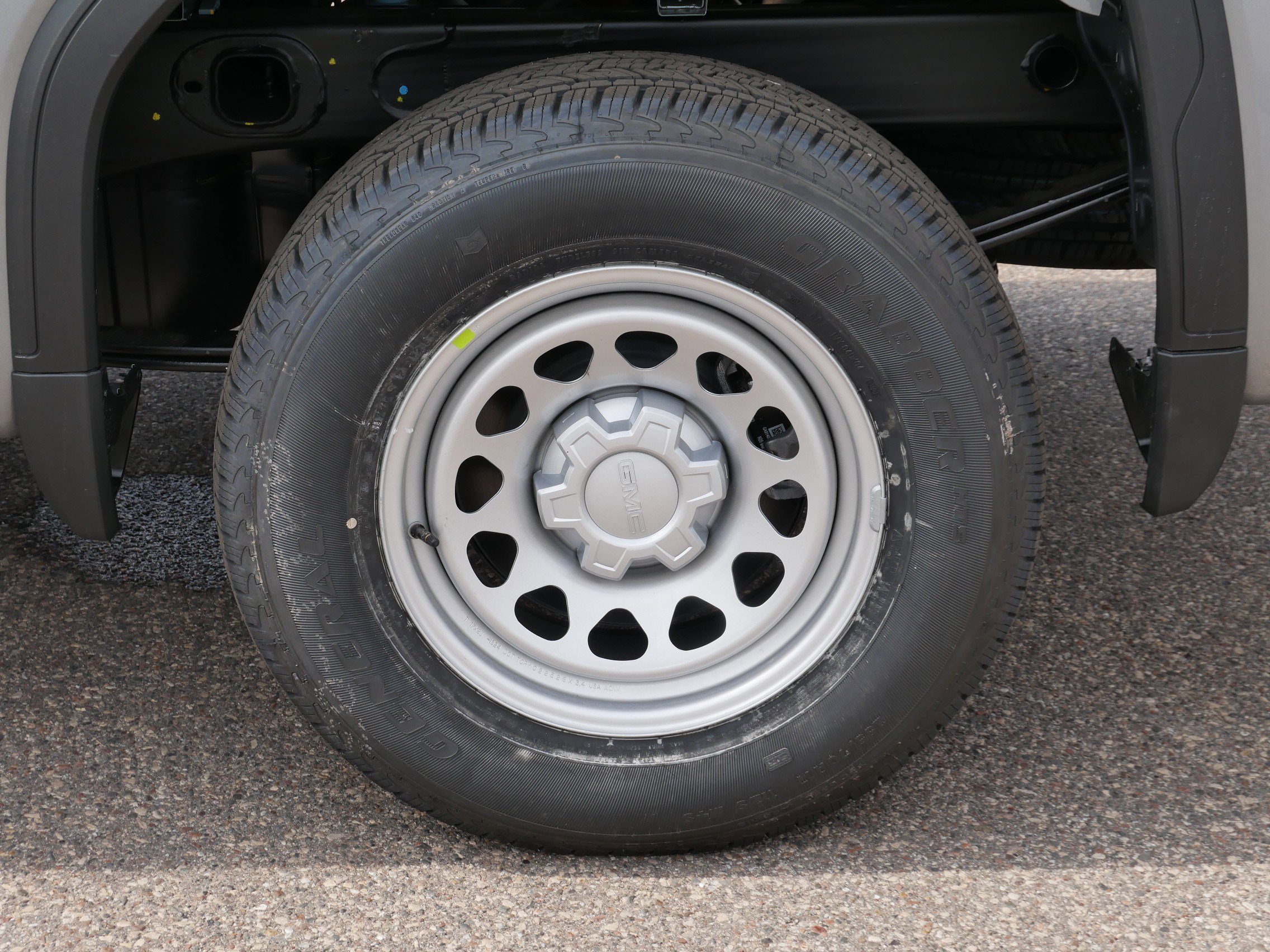 New 2026 GMC Sierra 1500 Pro w/ Pro Value Package image 3