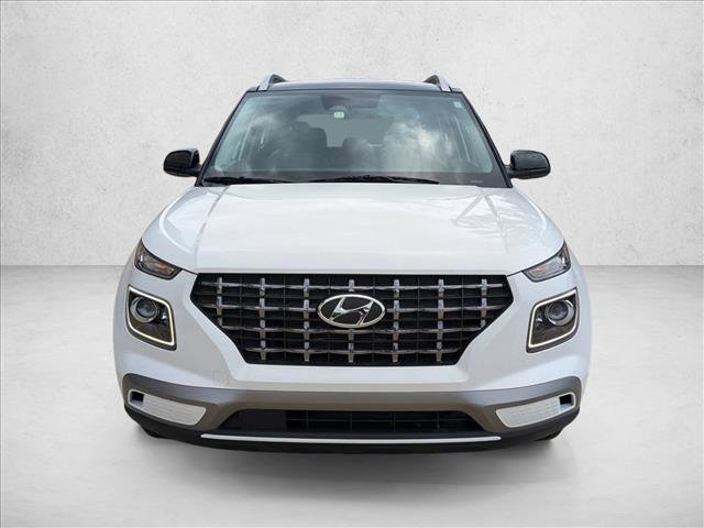 Used 2023 Hyundai Venue Limited FWD video 2