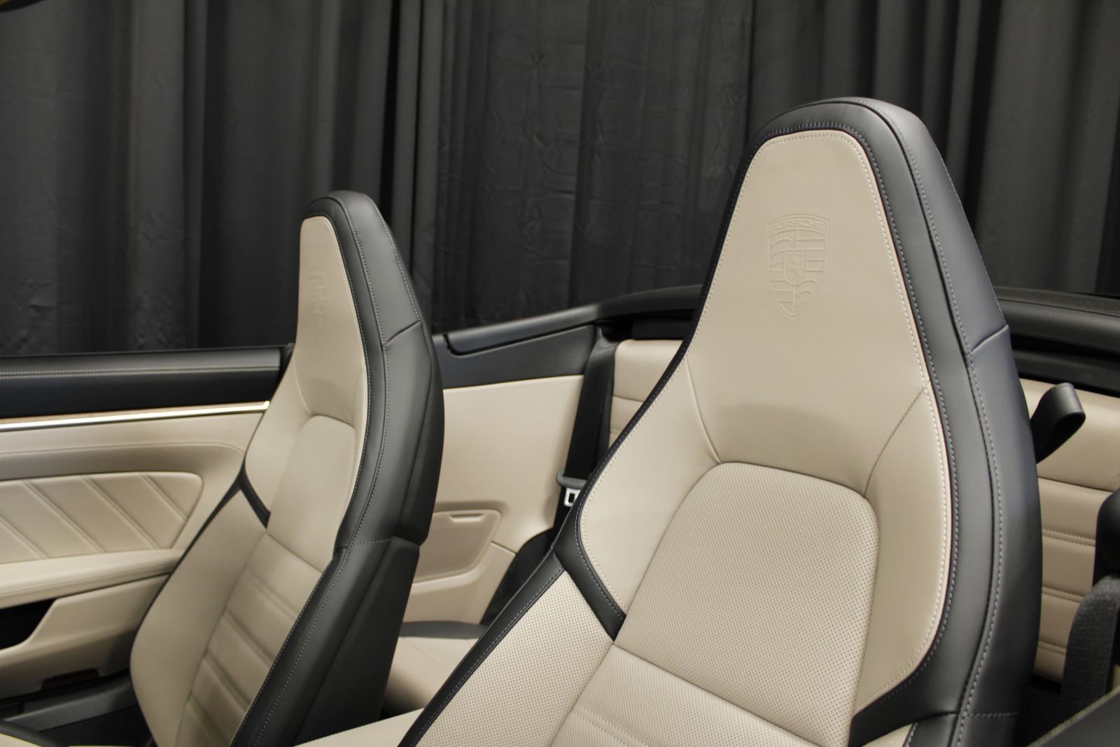 New 2026 Porsche 911 Carrera RWD image 5