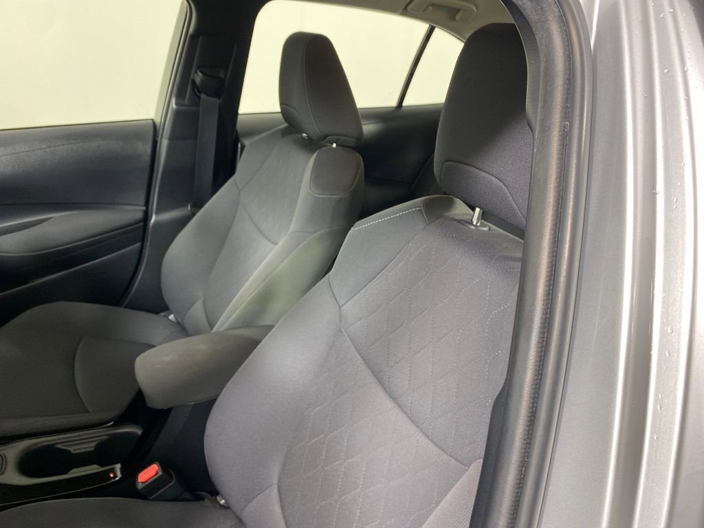 Certified 2021 Toyota Corolla LE w/ LE Convenience Package image 8