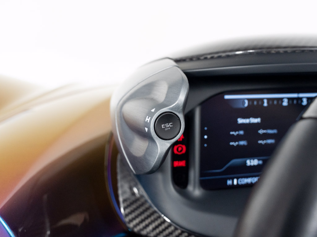 Used 2021 McLaren Elva RWD image 92