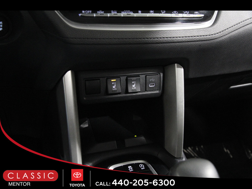 Certified 2024 Toyota Corolla Cross XLE FWD image 14