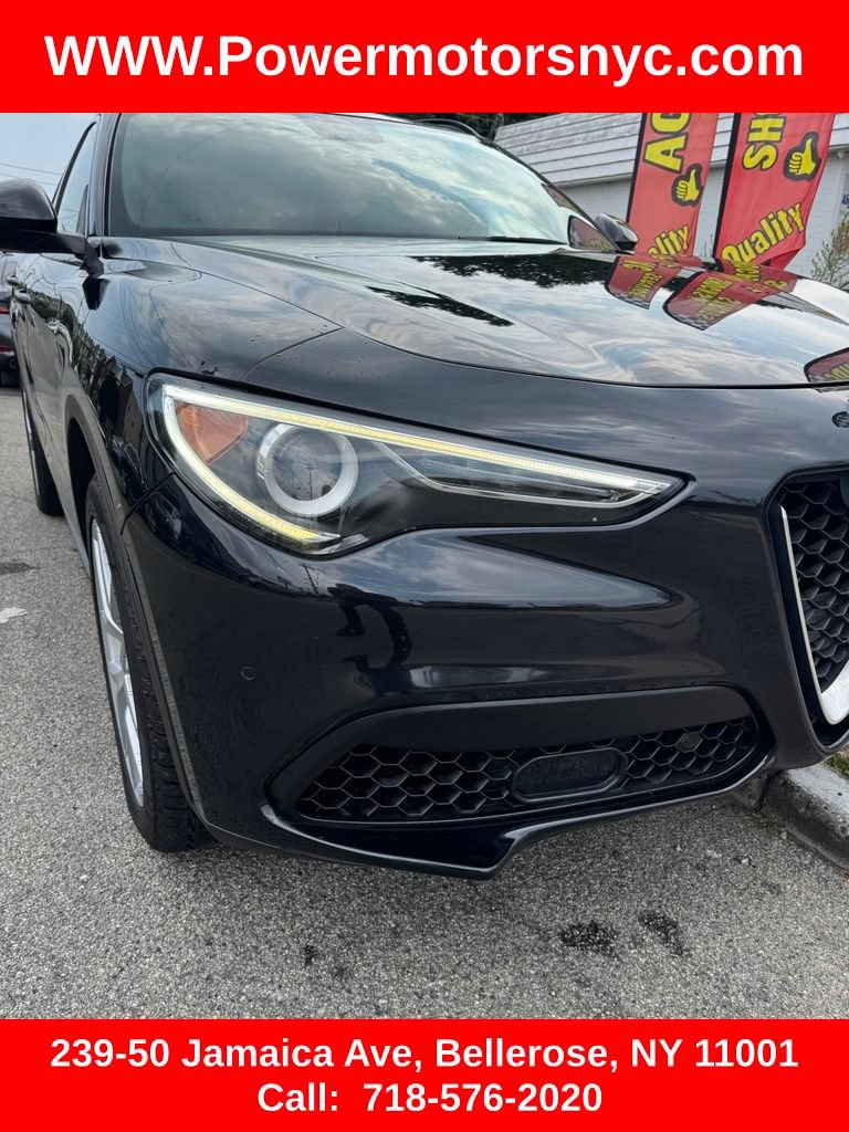 Used 2019 Alfa Romeo Stelvio Ti Sport w/ Quick Order Package 22S Sport AWD/4WD image 15