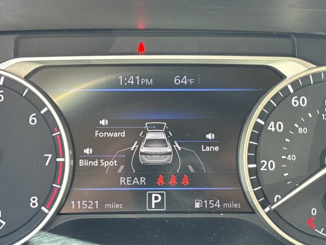 Used 2024 Nissan Sentra SV w/ SV Premium Package image 18