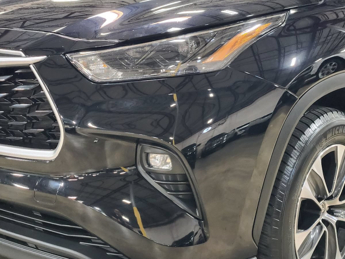Used 2022 Toyota Highlander XLE FWD image 15