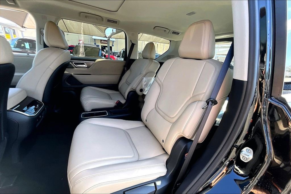 New 2026 INFINITI QX80 Pure w/ Cargo Package RWD image 15