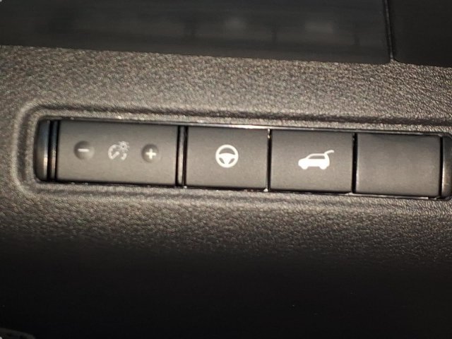 Certified 2024 Nissan Pathfinder SL w/ SL Premium Package AWD/4WD image 28