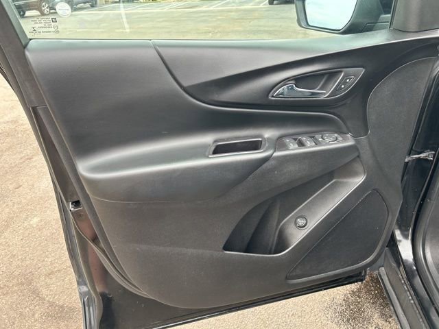 Used 2018 Chevrolet Equinox LT image 11