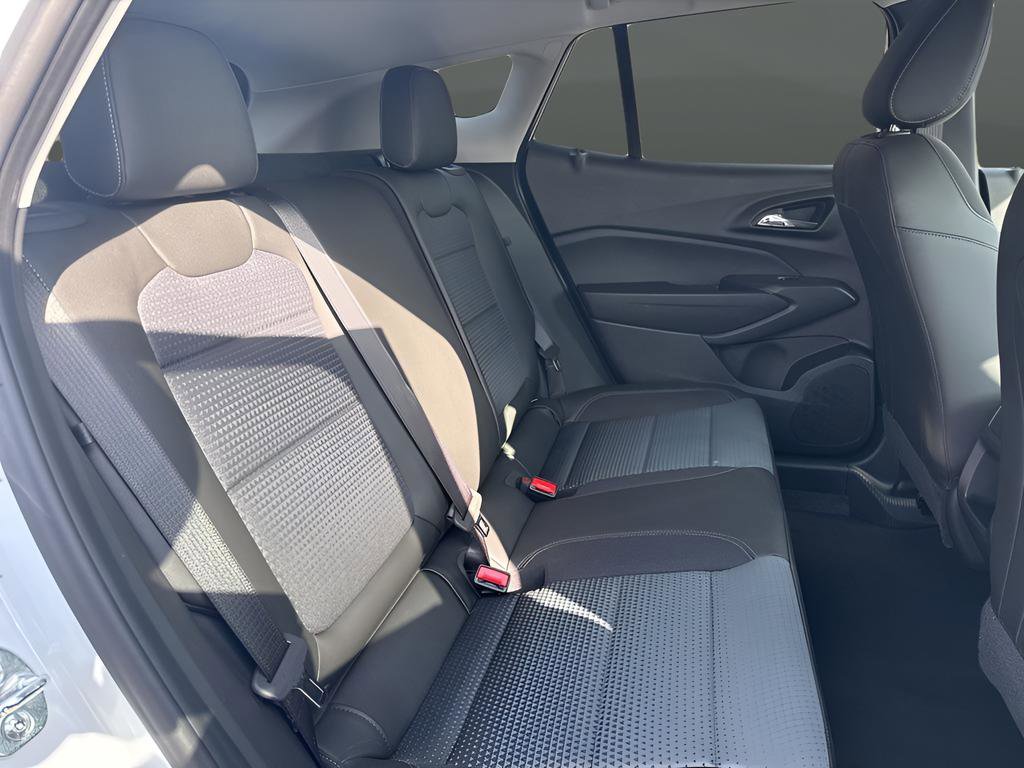 New 2026 Chevrolet Trax LT image 32