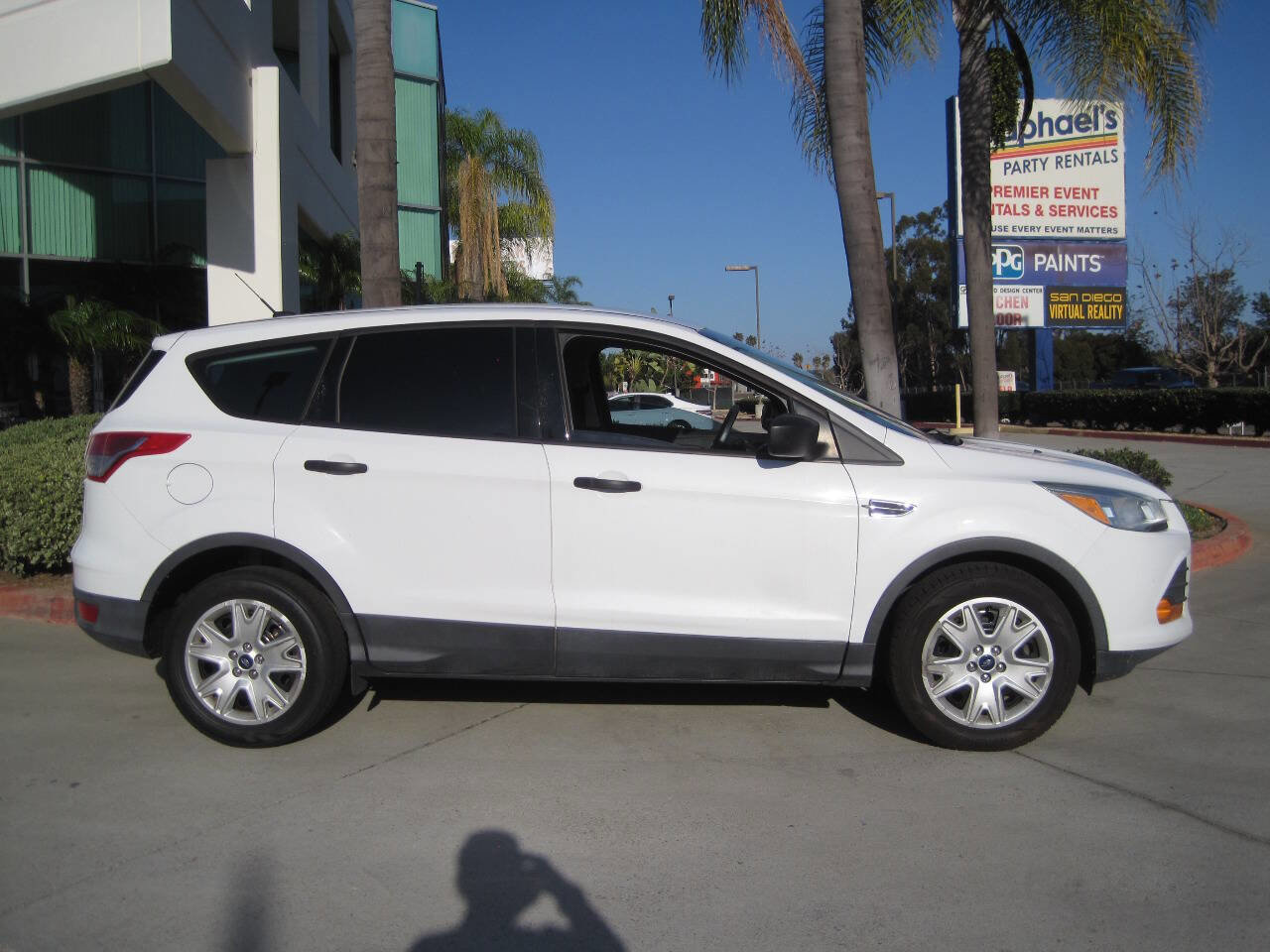 Used 2016 Ford Escape S FWD image 3