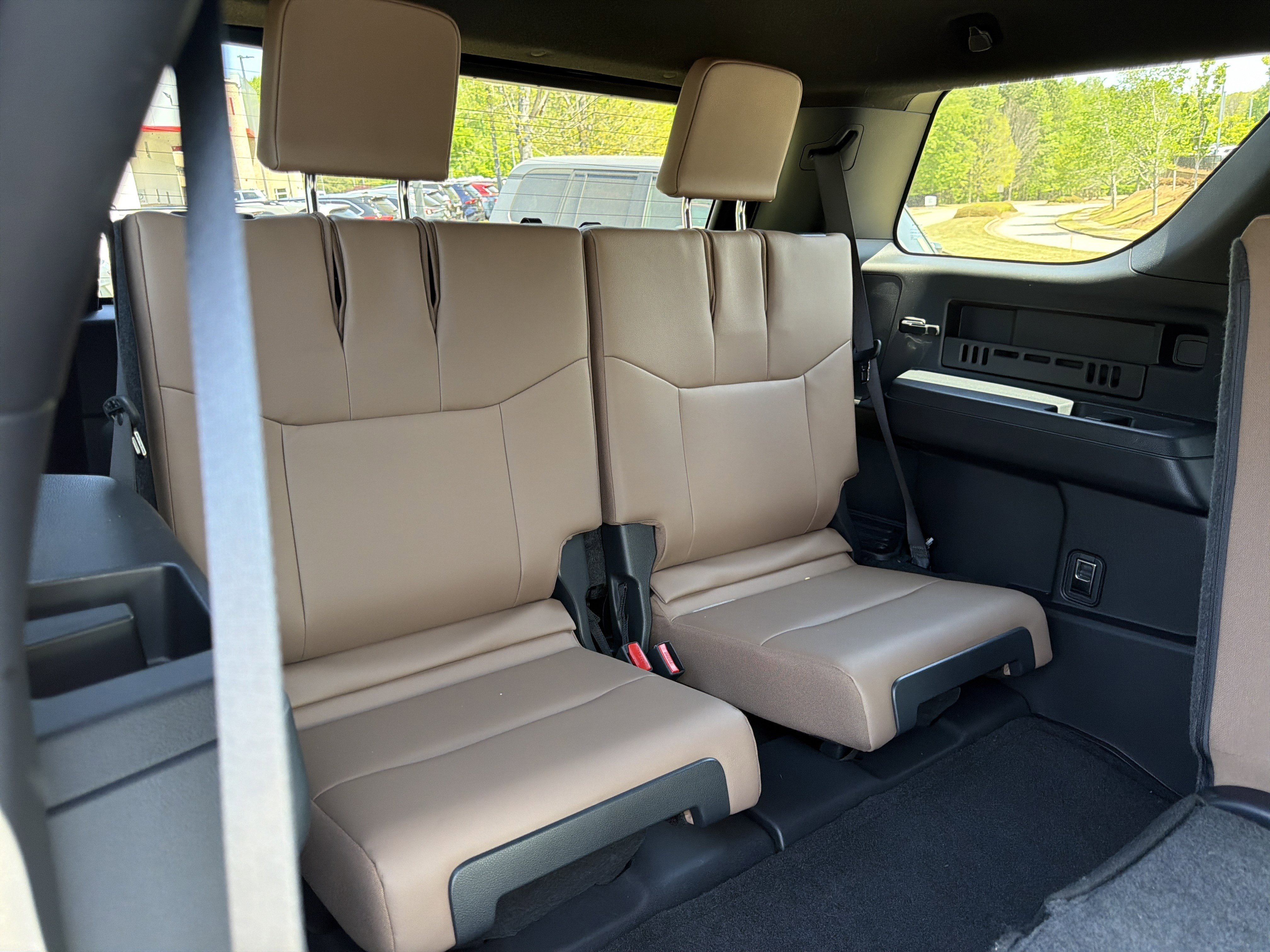 Used 2025 Toyota 4Runner Limited image 16