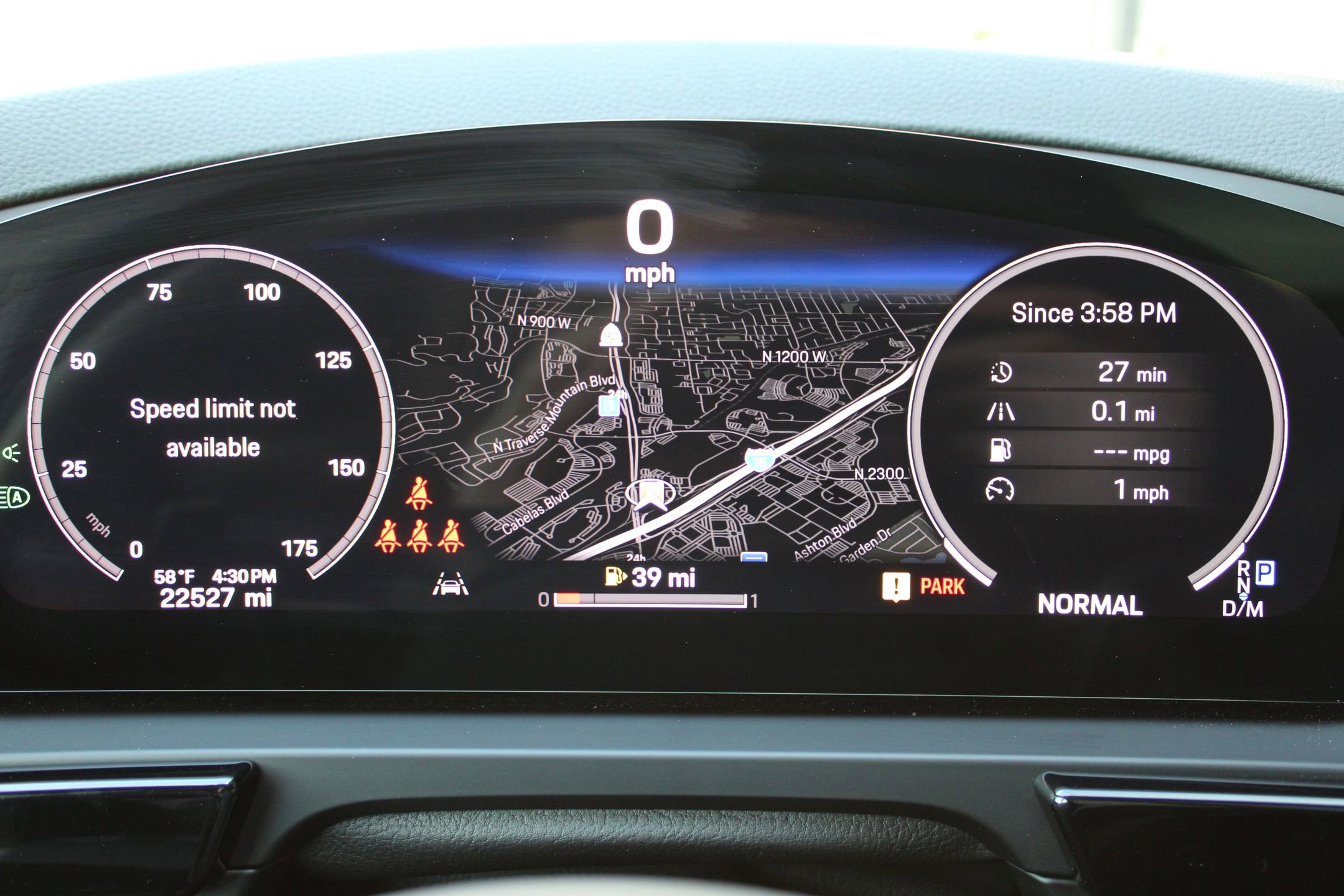 Certified 2024 Porsche Cayenne image 16