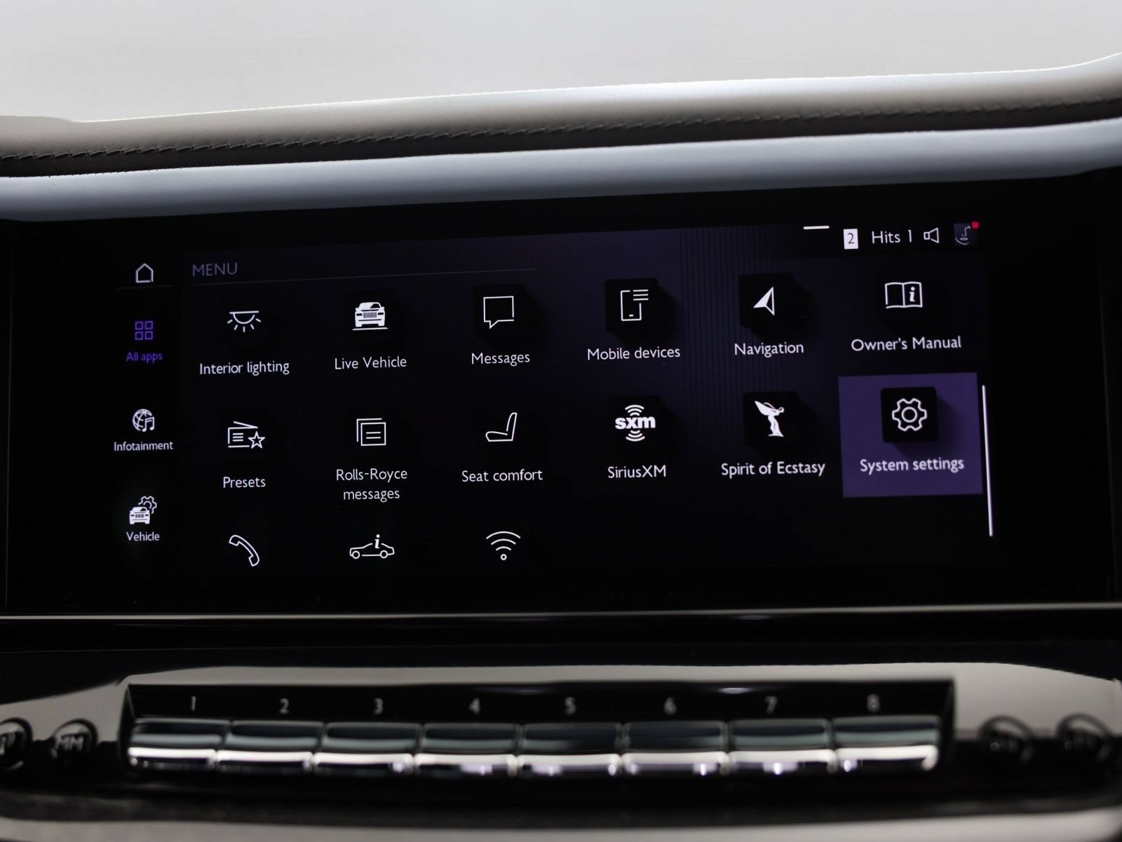 Certified 2025 Rolls-Royce Cullinan Black Badge AWD/4WD image 26
