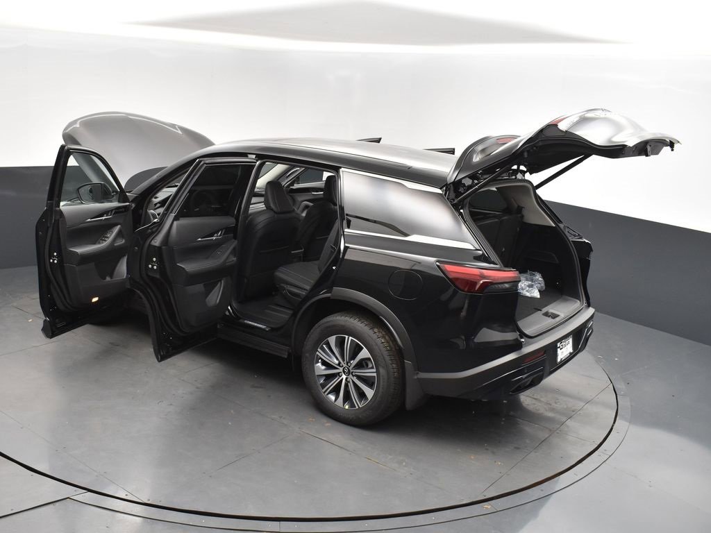 Used 2025 INFINITI QX60 Pure image 2