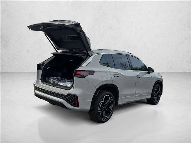 New 2026 Volkswagen Tiguan SEL R-Line image 2