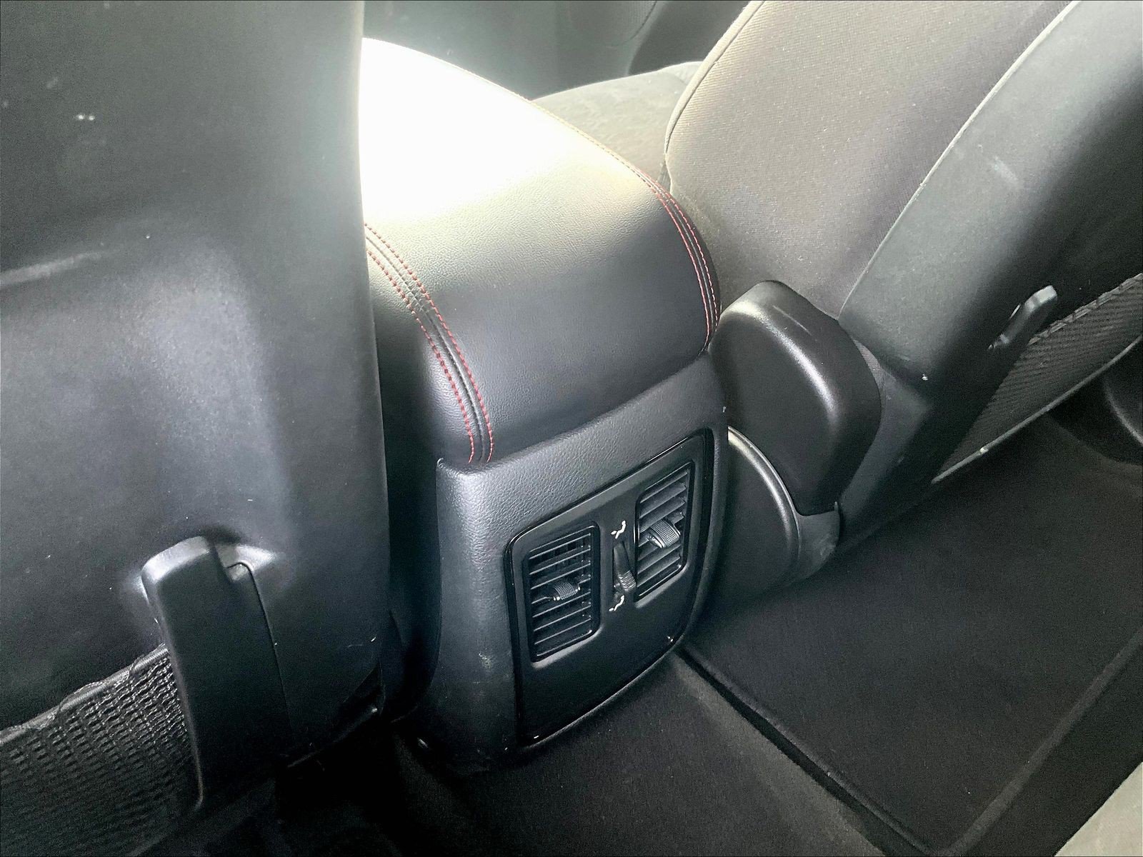 Used 2023 Dodge Durango R/T w/ Blacktop Package RWD image 10
