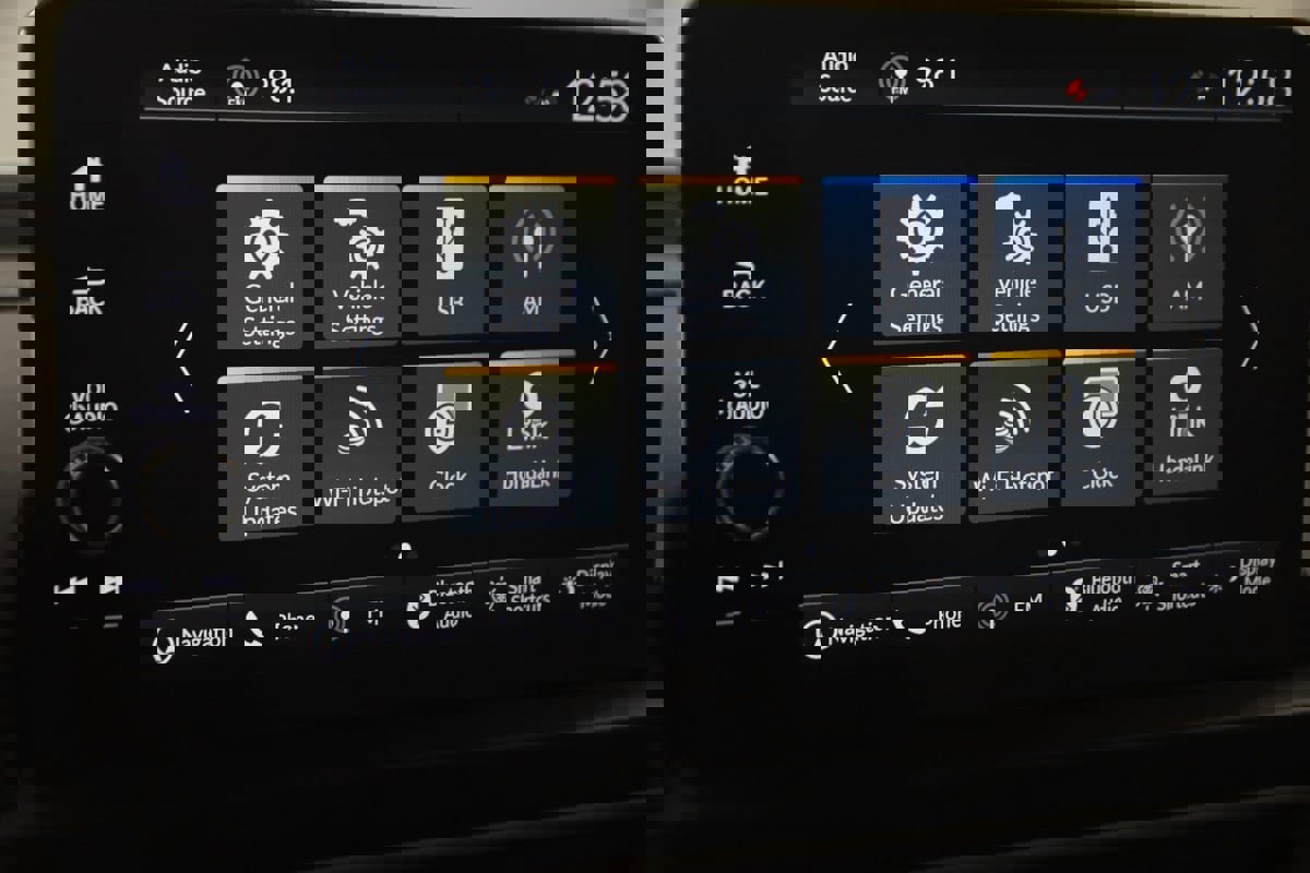 Used 2024 Honda Pilot Touring image 34