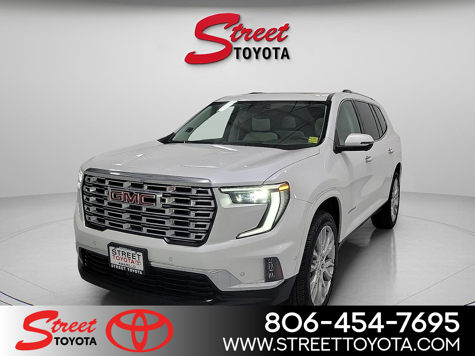 Used 2024 GMC Acadia Denali w/ Super Cruise Package