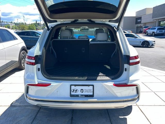 Used 2026 Genesis Electrified GV70 Advanced AWD/4WD image 10