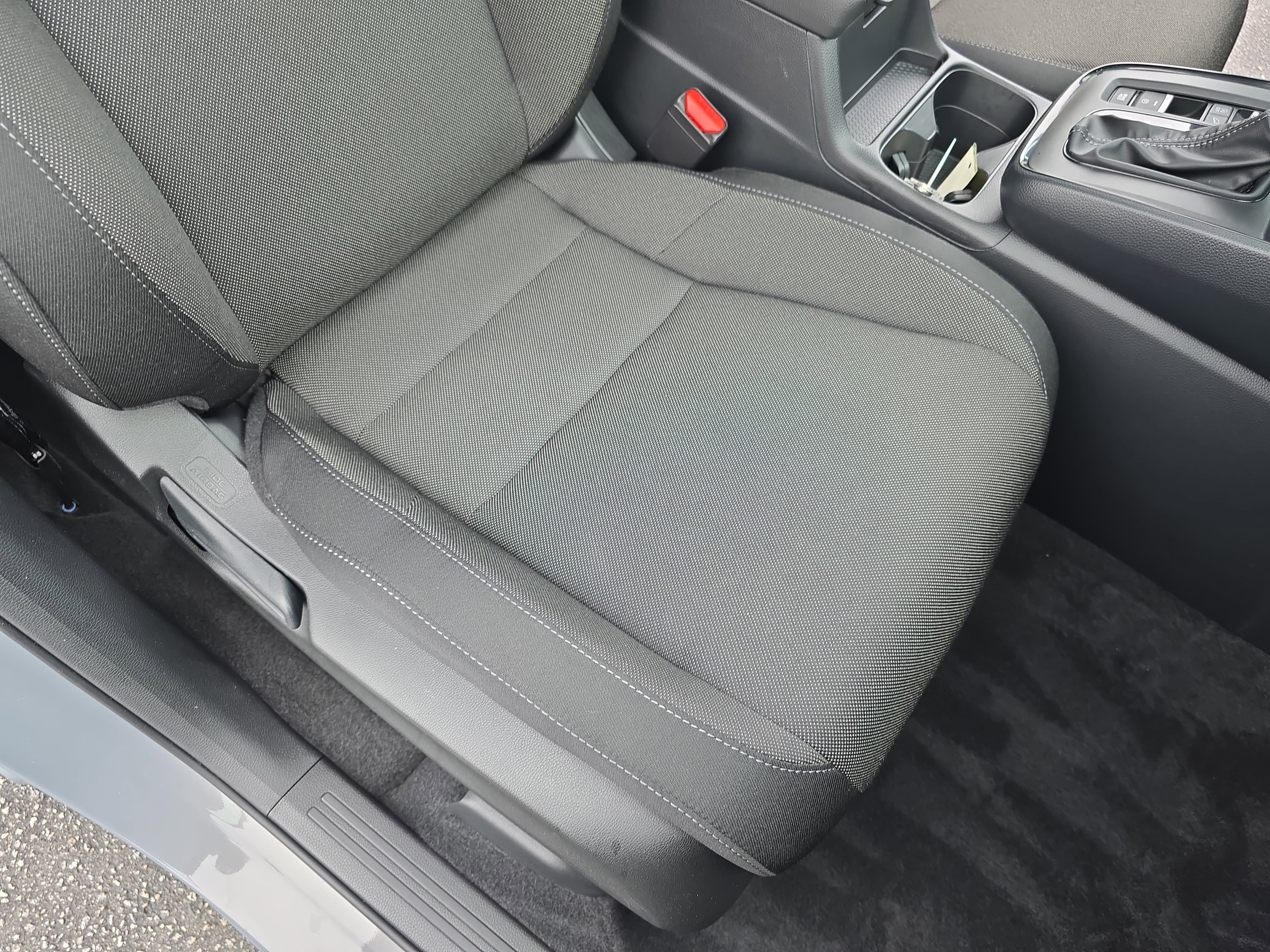 Used 2025 Honda CR-V EX image 10