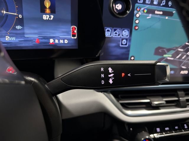 New 2026 Chevrolet Equinox EV LT image 30