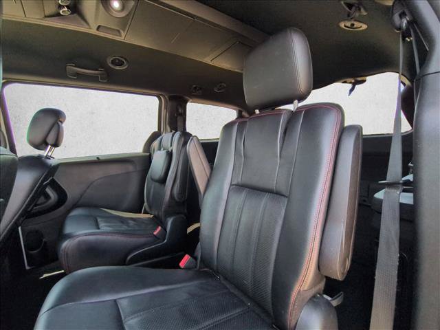 Used 2019 Dodge Grand Caravan GT FWD image 16