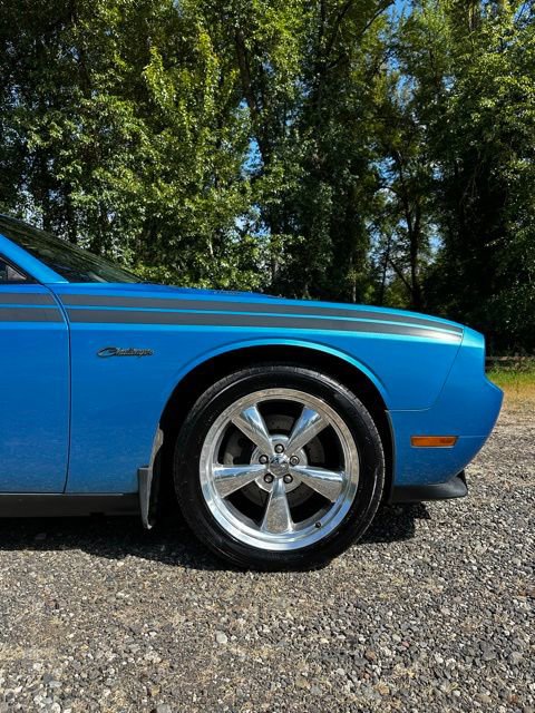 Used 2010 Dodge Challenger R/T RWD image 27