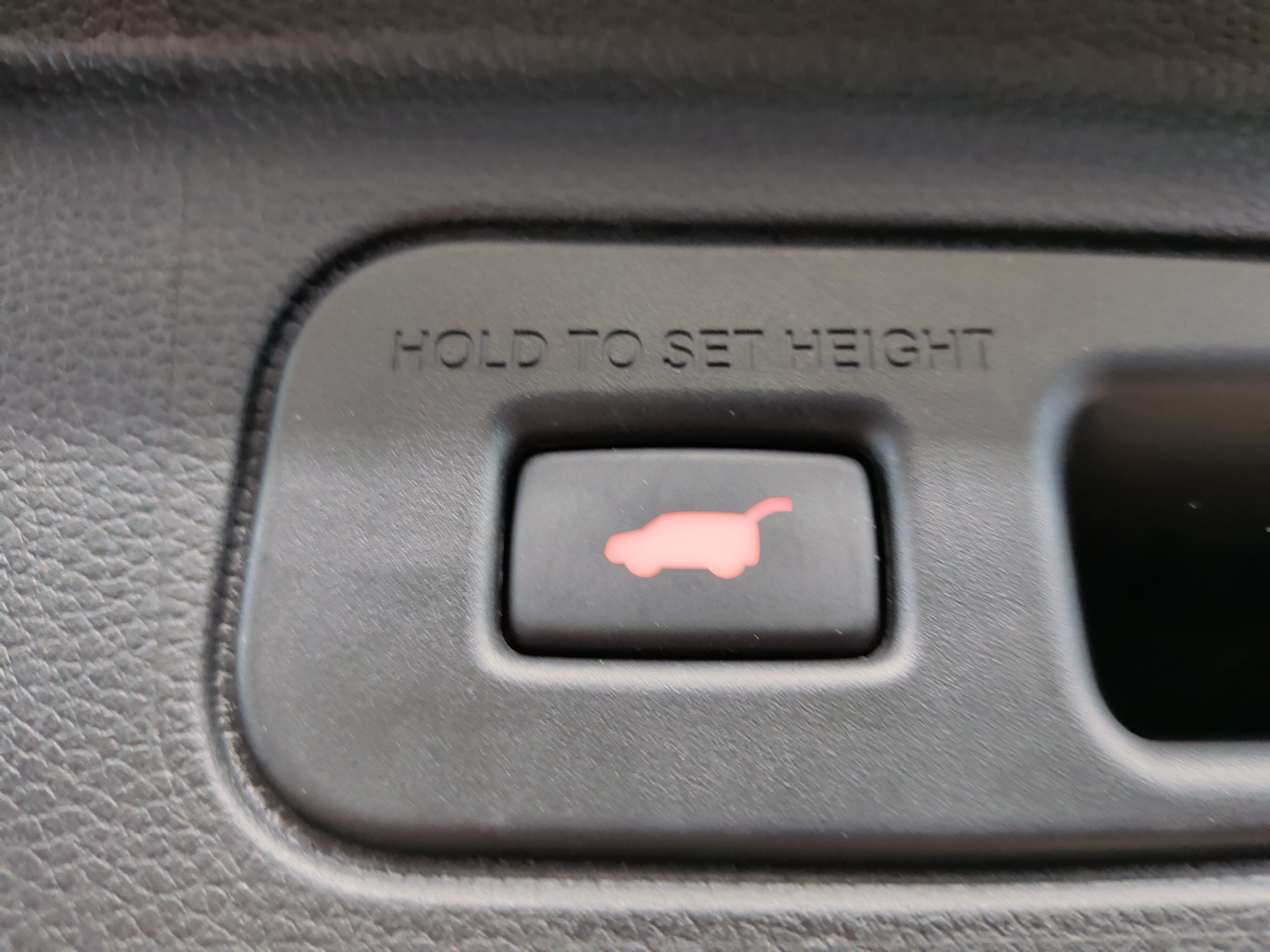 Used 2025 Honda Pilot EX-L image 36