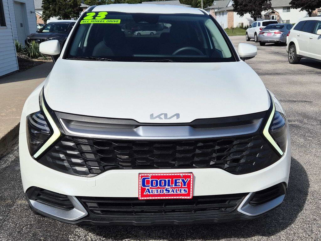 Used 2024 Kia Sportage LX image 2