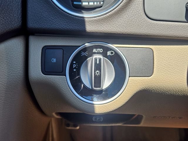 Used 2013 Mercedes-Benz C 350 Coupe image 21