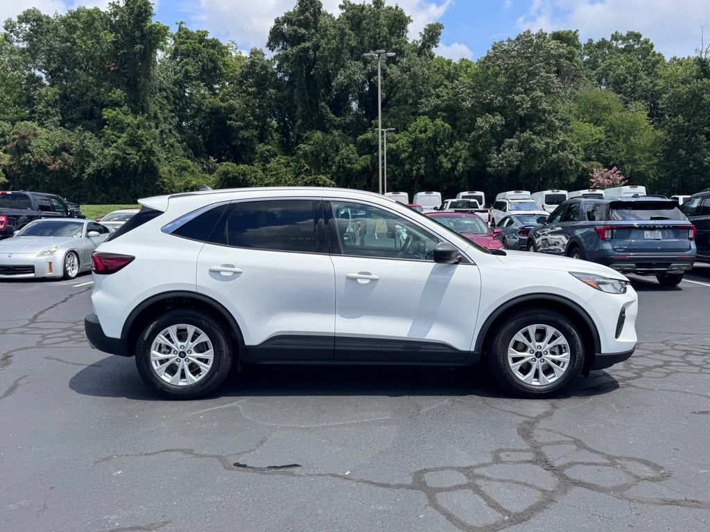 Used 2024 Ford Escape Active FWD image 4
