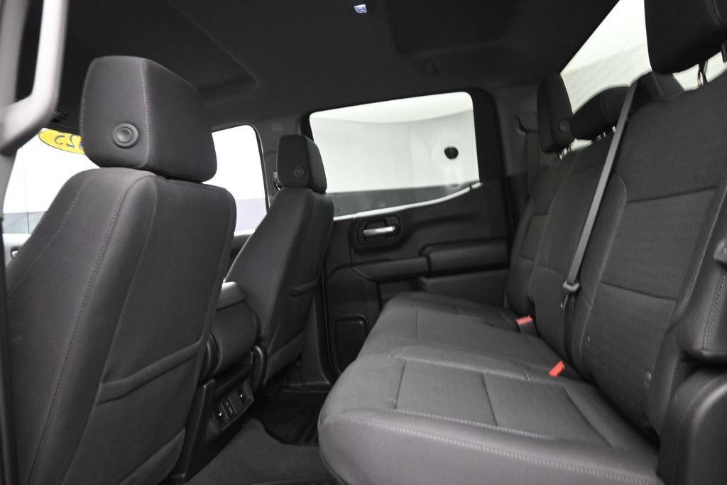 Used 2025 Chevrolet Silverado 1500 Custom Trail Boss AWD/4WD image 12