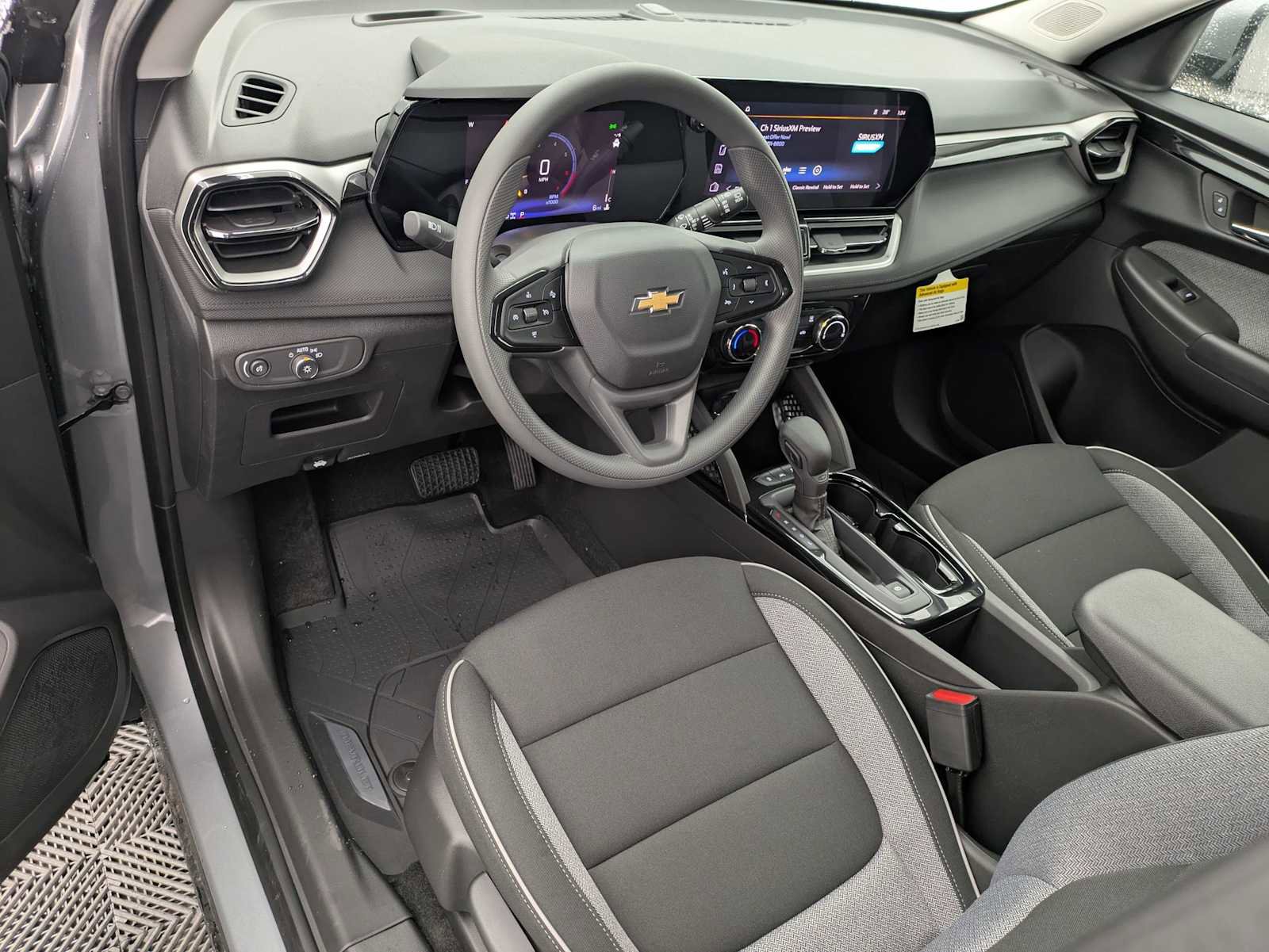 New 2026 Chevrolet TrailBlazer LT w/ Driver Confidence Package image 2