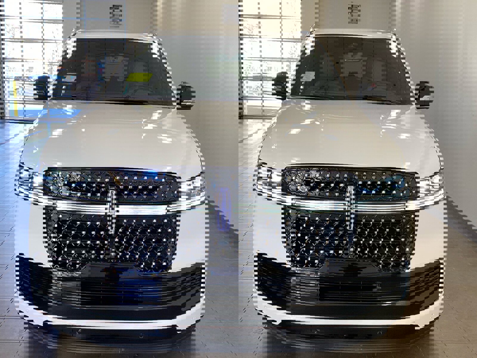 New 2025 Lincoln Navigator Black Label image 3