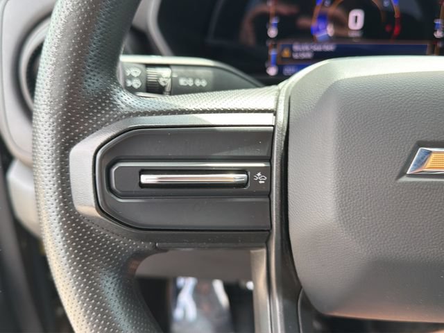 Used 2023 Chevrolet Colorado W/T RWD image 22