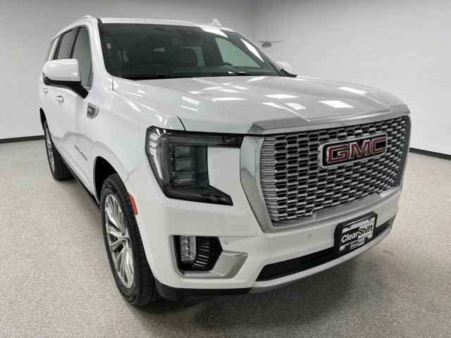 Used 2023 GMC Yukon Denali AWD/4WD image 2