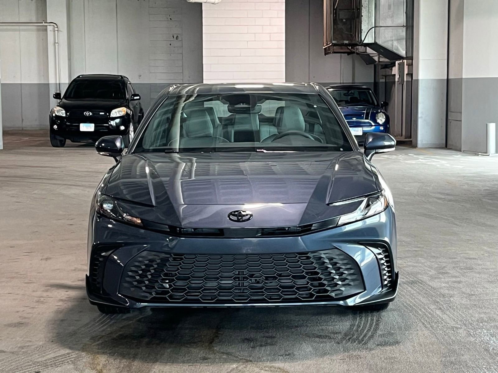 New 2026 Toyota Camry SE FWD image 3