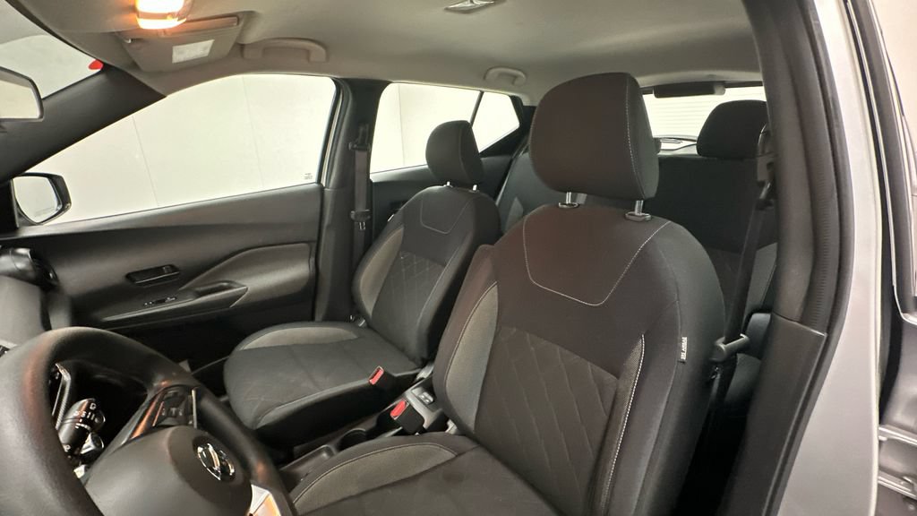 Certified 2019 Nissan Kicks S FWD image 9