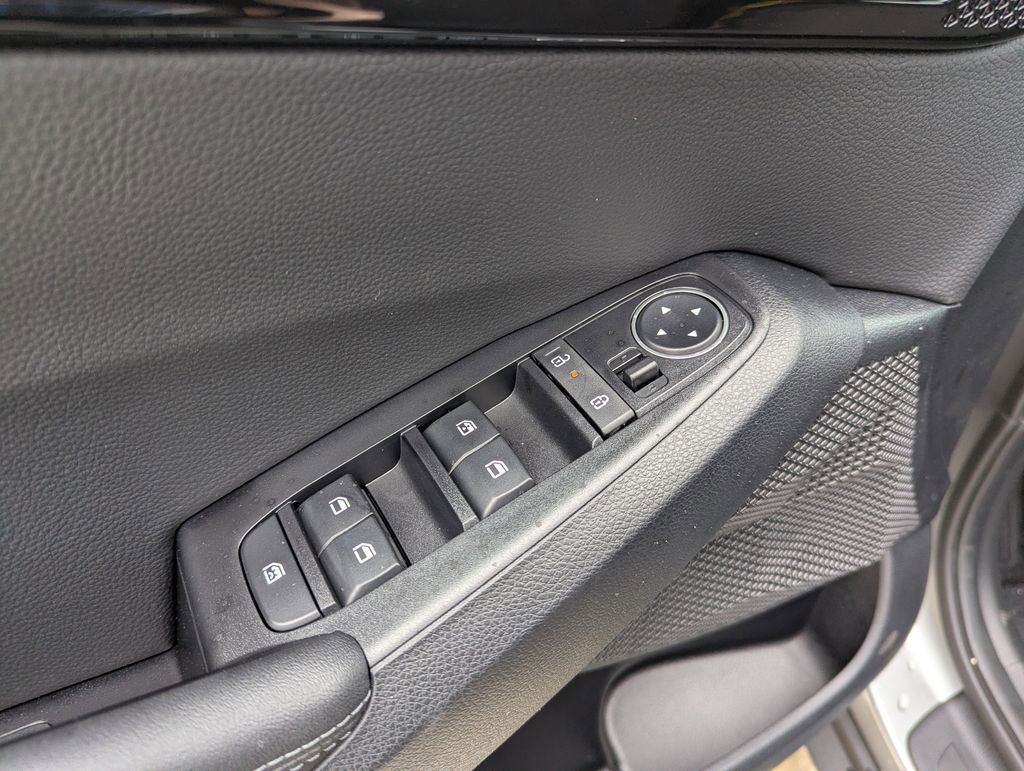 New 2026 Kia Seltos S FWD image 19